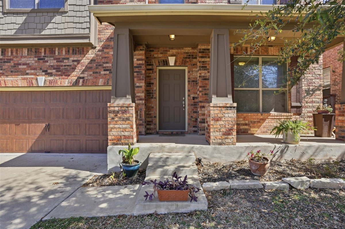 Kitchen at 1720 Bovina Dr - 4 bed 2 bath home