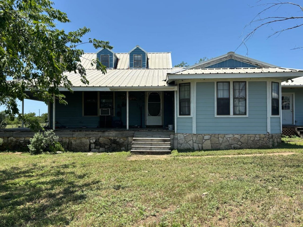 View 1720 County Road 276 in none 1720 County Road 276 - front exterior - Luxury home in none, Bertram, TX