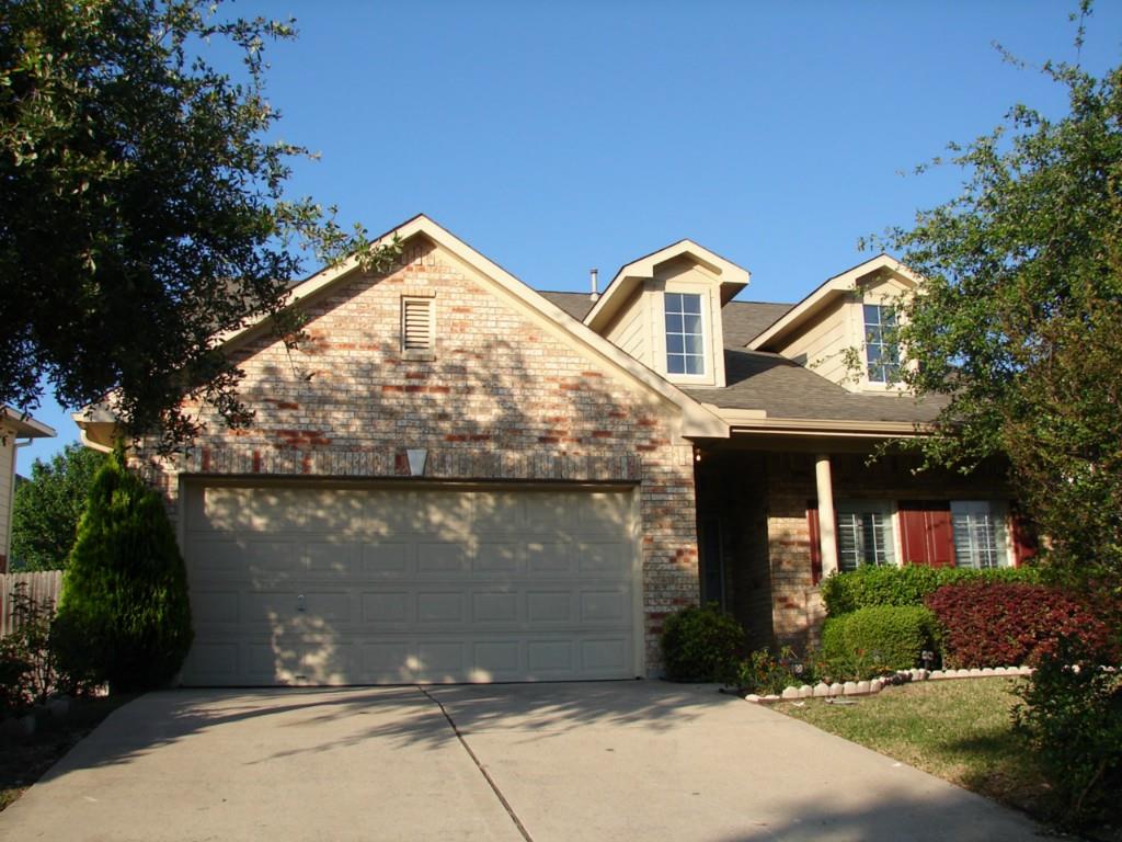 View 1720 Lynnville TRL in Scofield Farms Ph 10 Sec 02 1720 Lynnville TRL - property photo 1 - Luxury home in Scofield Farms Ph 10 Sec 02, Austin, TX