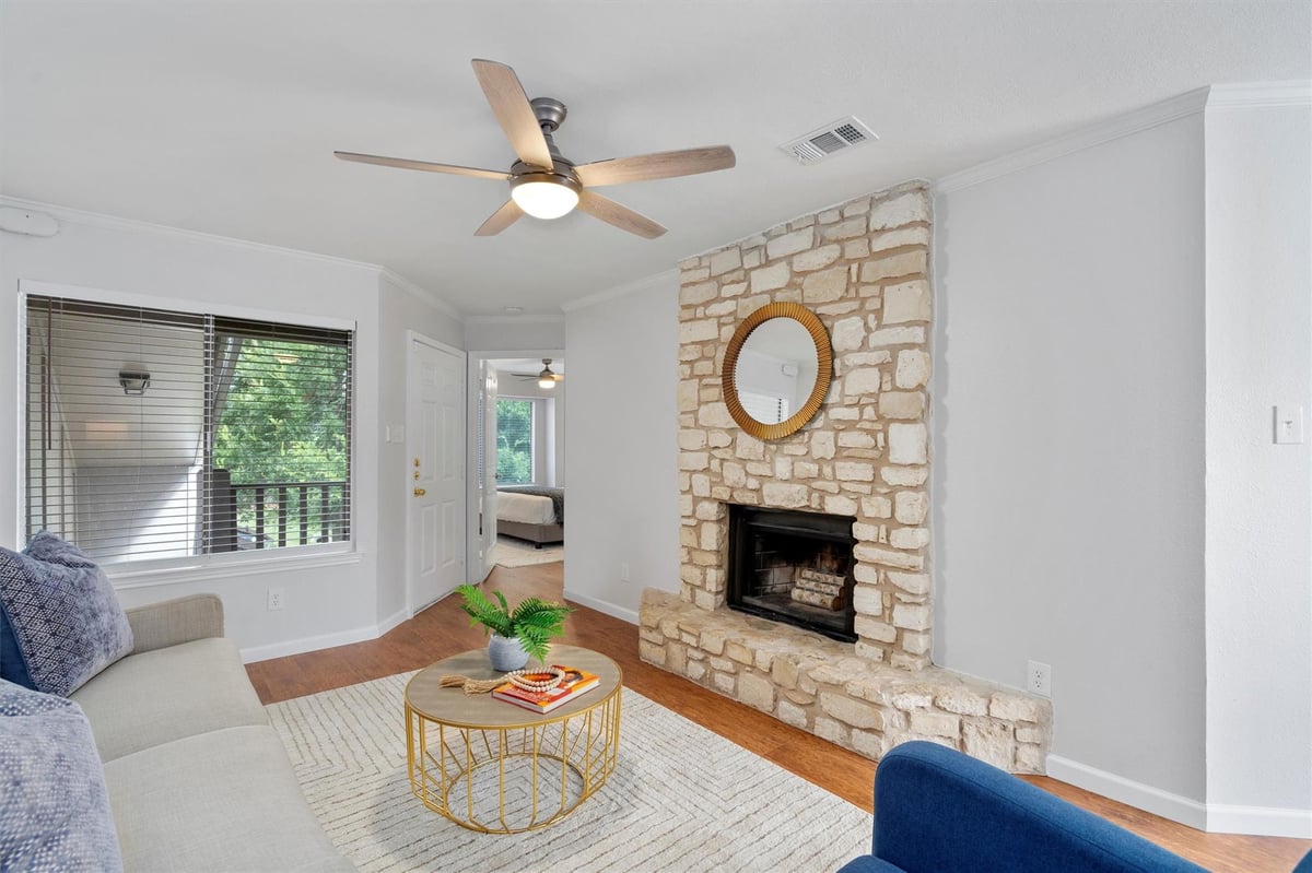 View 1720 Timber Ridge Rd Unit #158 in Timberidge Square Condo Amd 1720 Timber Ridge Rd Unit #158 - front exterior - Luxury home in Timberidge Square Condo Amd, Austin, TX