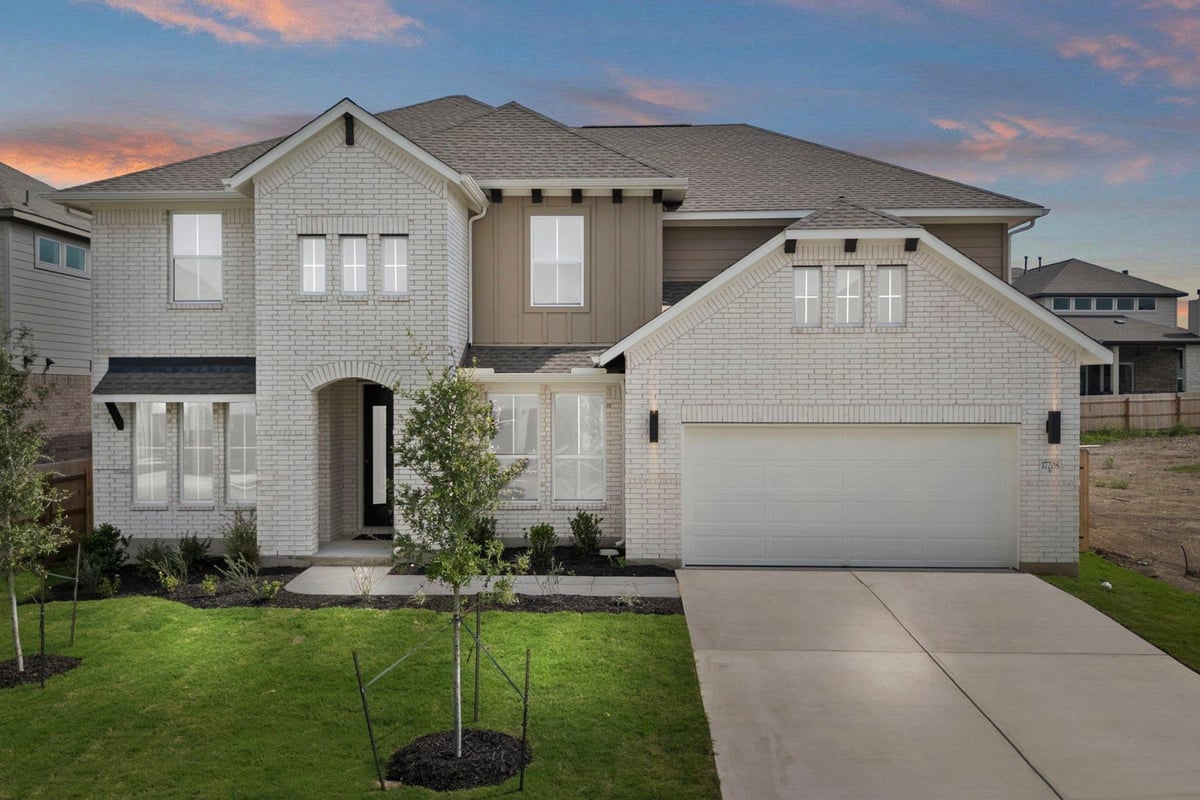 View 17208 Graces Path in Blackhawk 17208 Graces Path - front exterior - Luxury home in Blackhawk, Pflugerville, TX