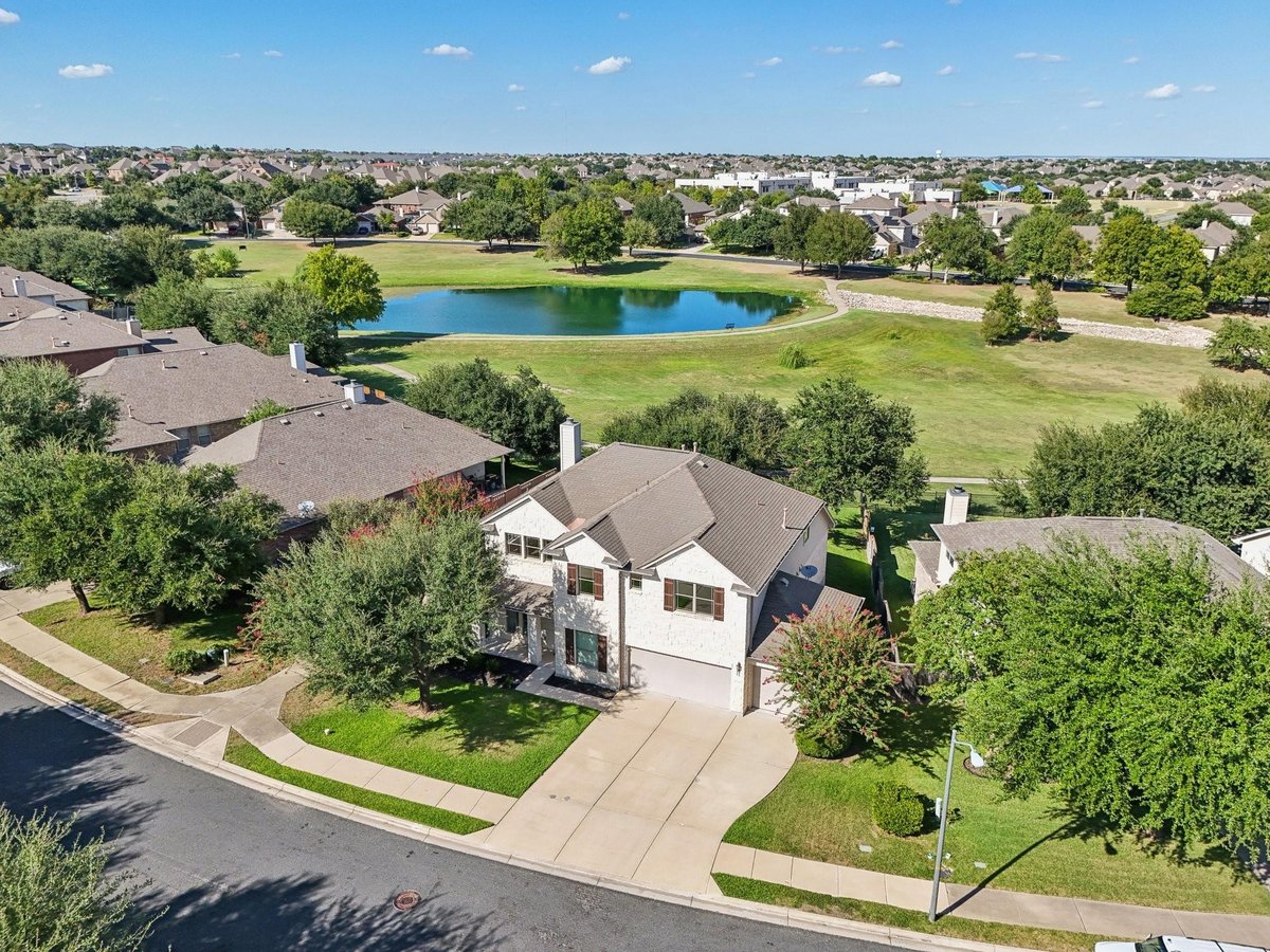 View 1726 Westmeadow Trl in Teravista 1726 Westmeadow Trl - property photo 1 - Luxury home in Teravista, Round Rock, TX