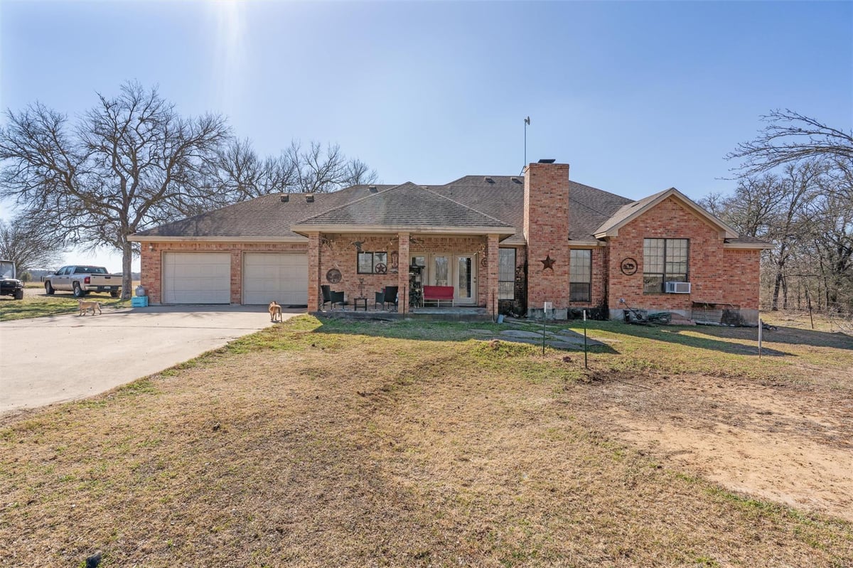 Kitchen at 173 County Road 458A - 4 bed 3 bath home