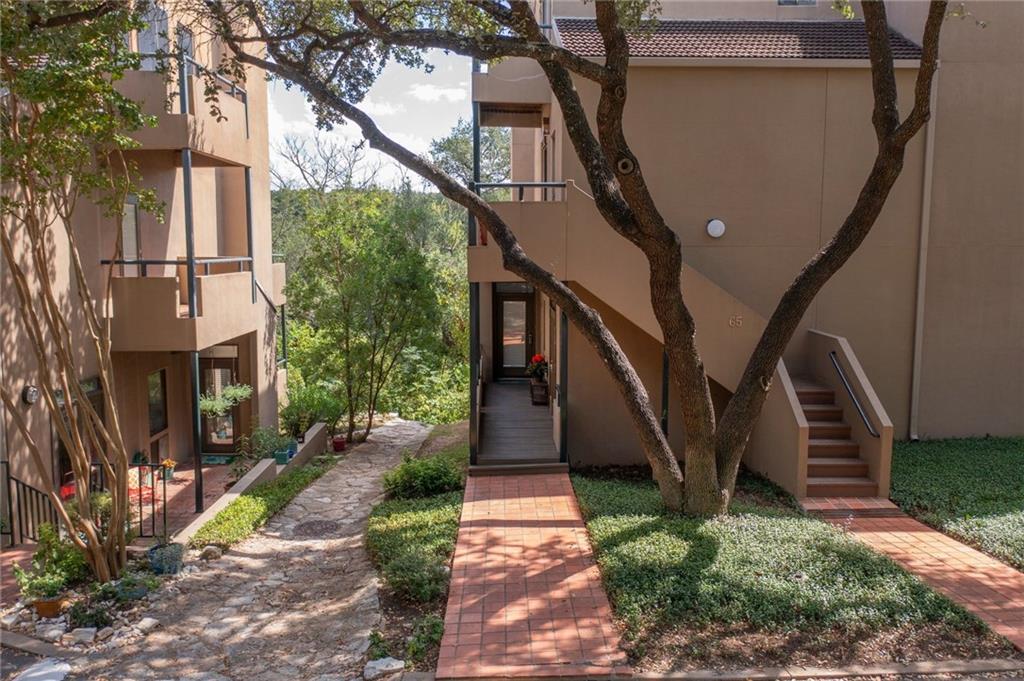 View 1731 Spyglass DR Unit #64 in Habidad Condo Amd 1731 Spyglass DR Unit #64 - front exterior - Luxury home in Habidad Condo Amd, Austin, TX