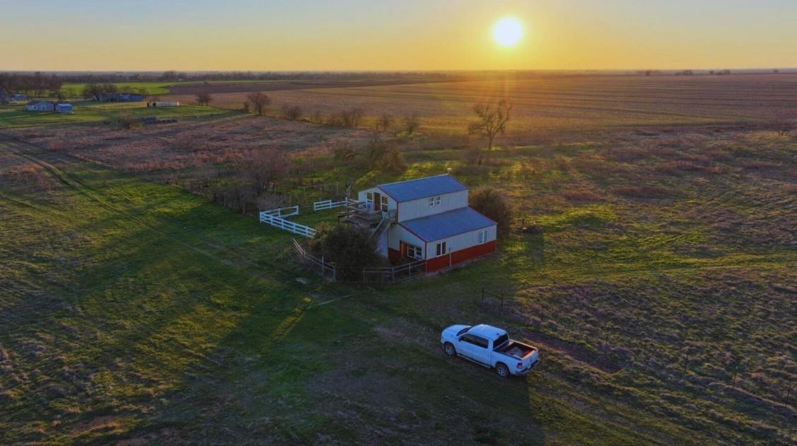 View 17340 FM 1123 in Na 17340 FM 1123 - front exterior - Luxury lot in Na, Holland, TX