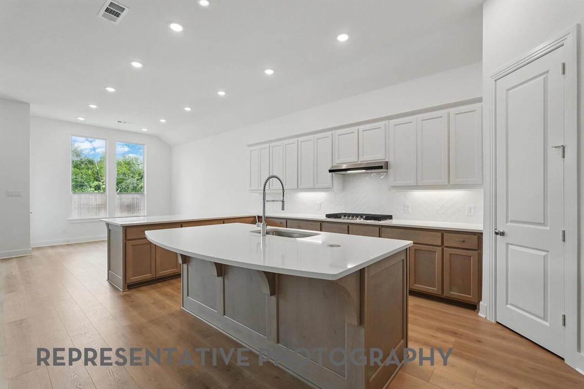 Living area at 174 Stock Pond Trl - 4 bed 3 bath home