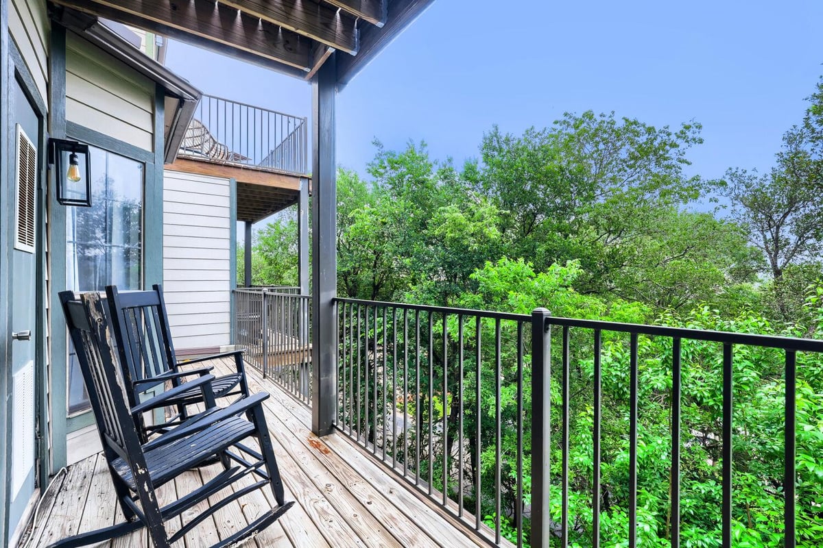 View 1741 Spyglass Dr Unit #1-223 in One Barton Place Condo 1741 Spyglass Dr Unit #1-223 - front exterior - Luxury home in One Barton Place Condo, Austin, TX