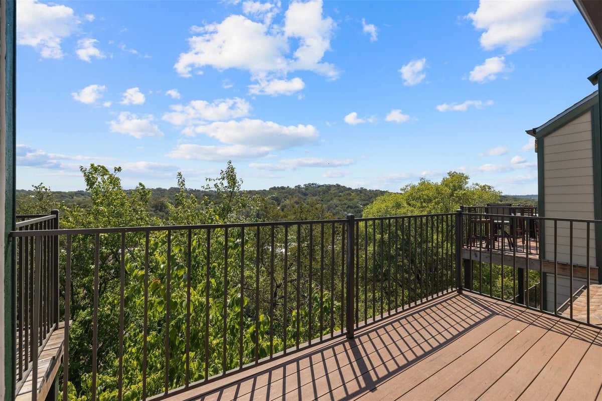 View 1741 Spyglass DR Unit #1-324 in One Barton Place Condo 1741 Spyglass DR Unit #1-324 - front exterior - Luxury home in One Barton Place Condo, Austin, TX