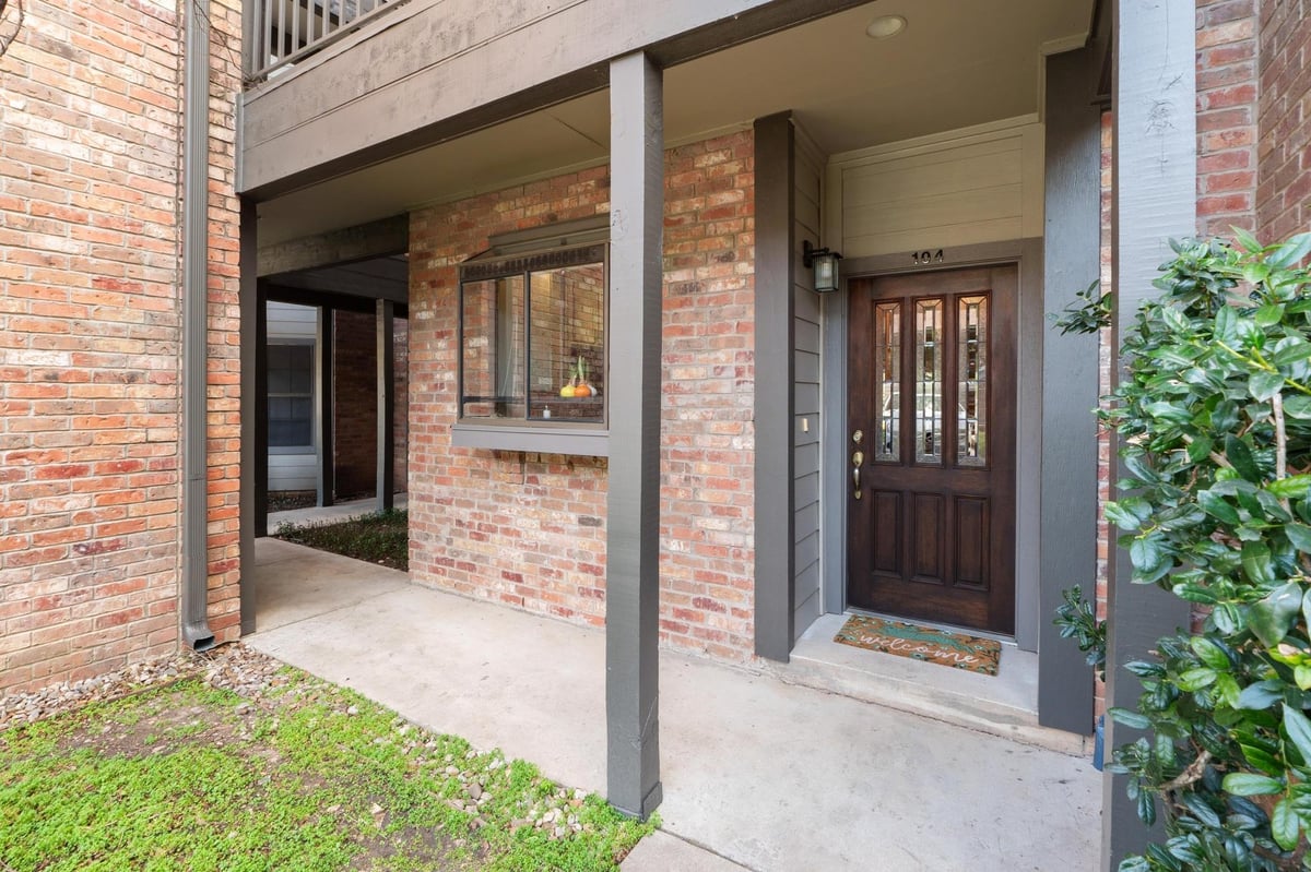 View 1741 Spyglass Dr Unit #2-104 in One Barton Place Condo 1741 Spyglass Dr Unit #2-104 - front exterior - Luxury home in One Barton Place Condo, Austin, TX