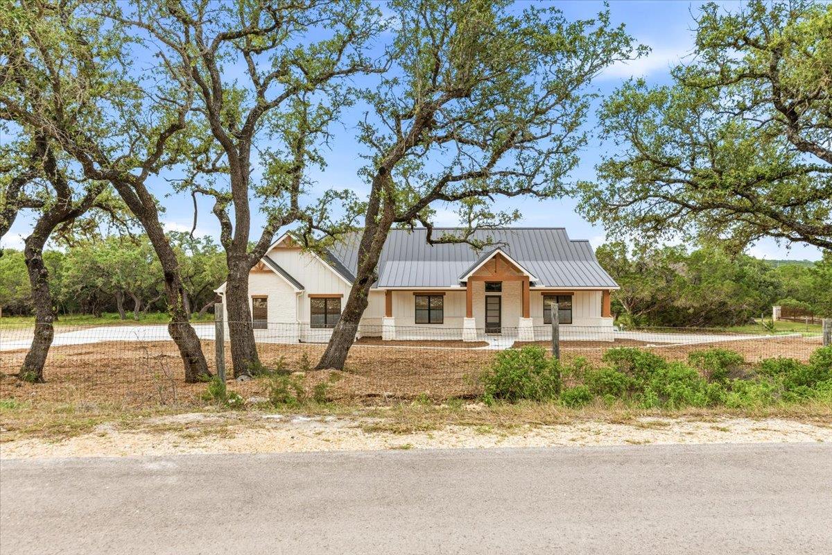 View 1744 Crossbow DR in EL DORADO HEIGHTS 1744 Crossbow DR - front exterior - Luxury home in EL DORADO HEIGHTS, Canyon Lake, TX