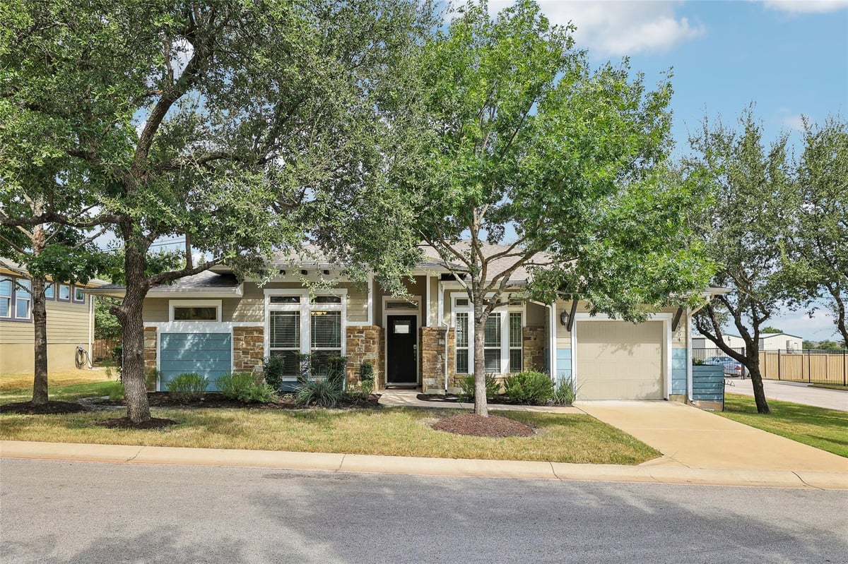 View 1754 Rowdy LOOP in Cottages at Crystal Falls 1754 Rowdy LOOP - property photo 1 - Luxury home in Cottages at Crystal Falls, Leander, TX