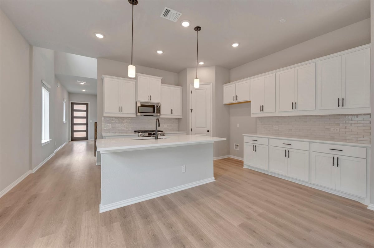 Living area at 178 Grayson Elm Pass - 5 bed 4 bath home