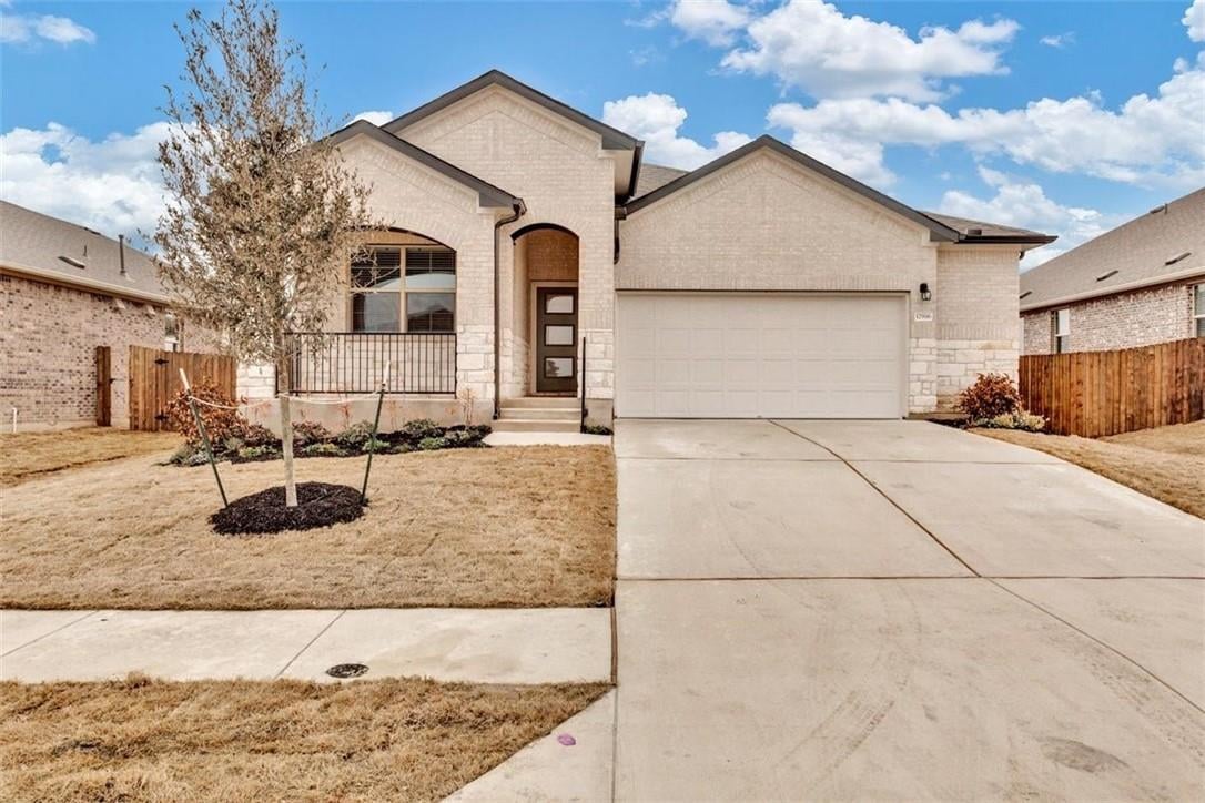 View 17916 Curio Dr in SORENTO 17916 Curio Dr - property photo 1 - Luxury home in SORENTO, Pflugerville, TX
