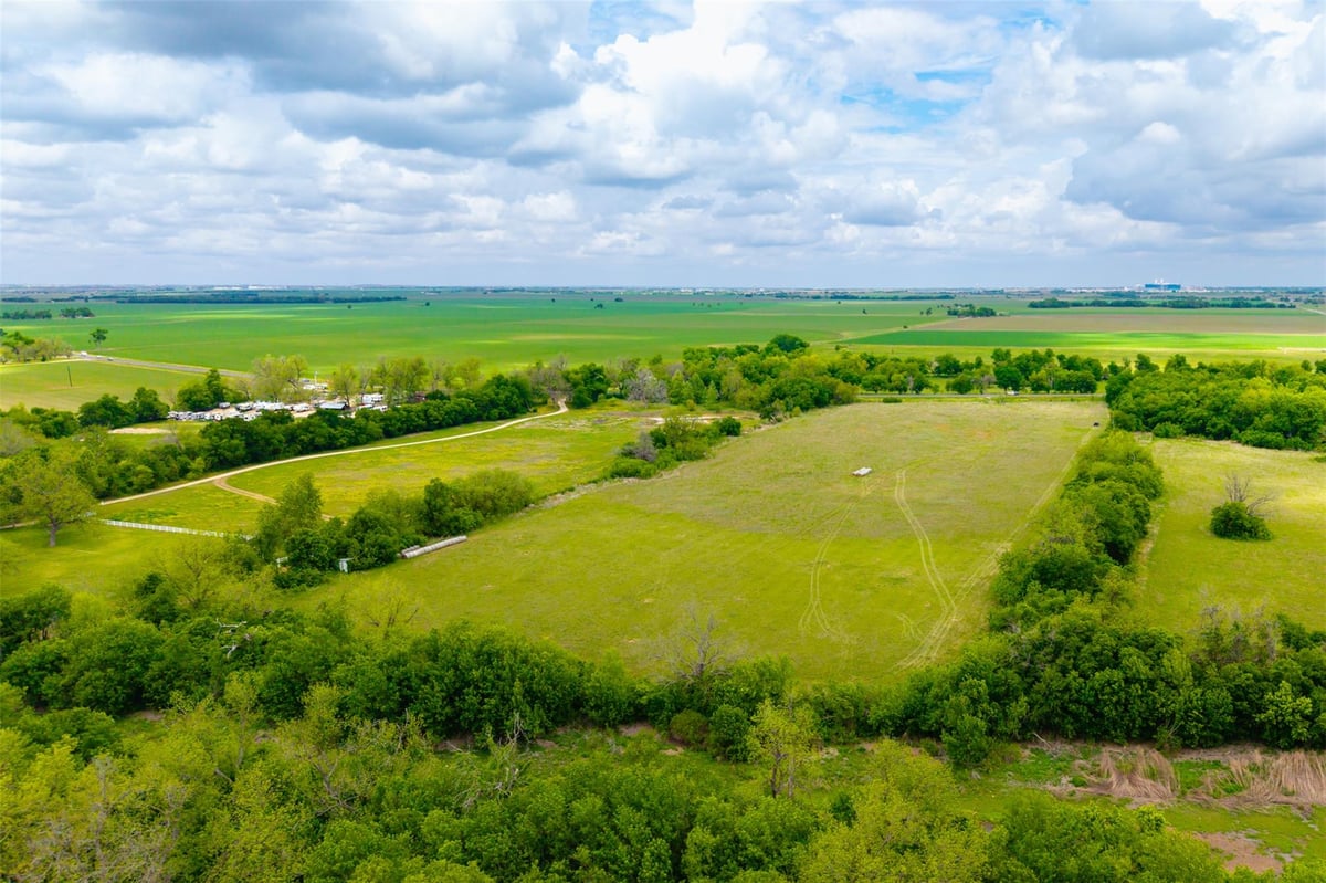 Living area at 18.45 Acres FM 1660 - Jc Duval, Taylor, TX