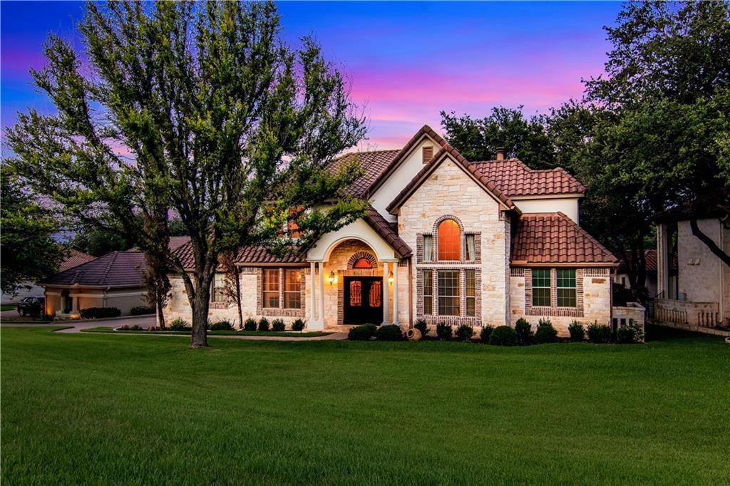 View 18 Cottondale RD in Hills Lakeway Ph 08 18 Cottondale RD - front exterior - Luxury home in Hills Lakeway Ph 08, Austin, TX
