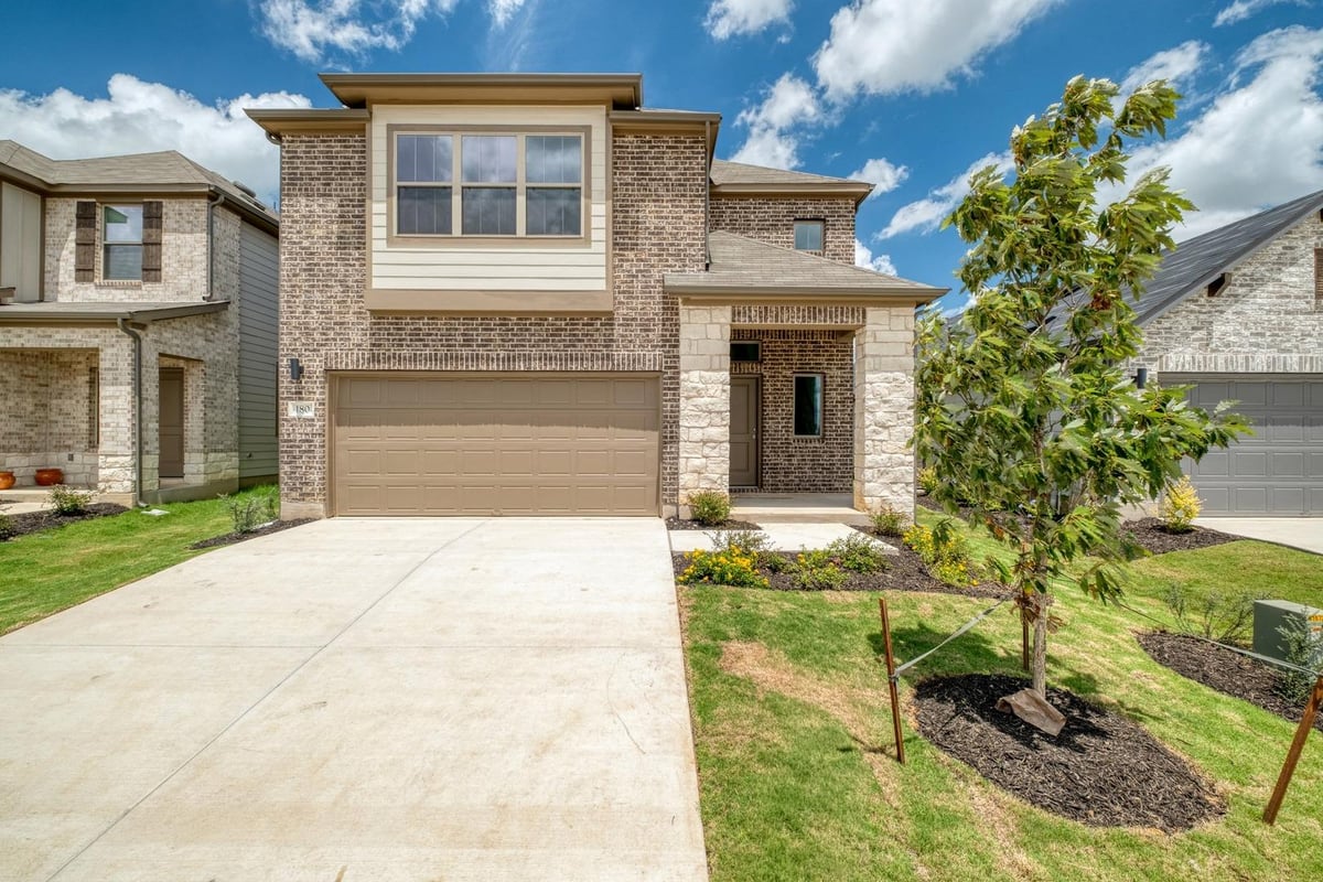 View 180 Hornet ST in Trinity Ranch 180 Hornet ST - front exterior - Luxury home in Trinity Ranch, Elgin, TX