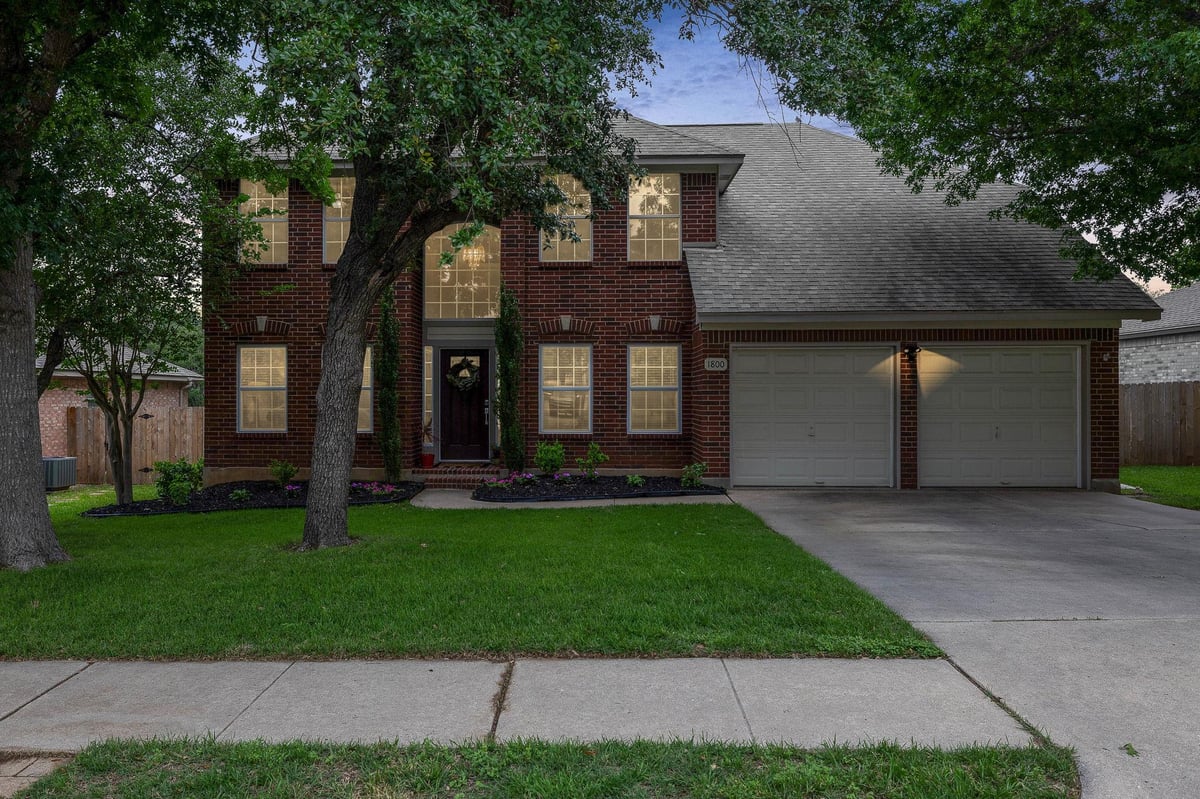 View 1800 Hollow Ridge Dr in Cedar Park One Sec 1 1800 Hollow Ridge Dr - front exterior - Luxury home in Cedar Park One Sec 1, Cedar Park, TX