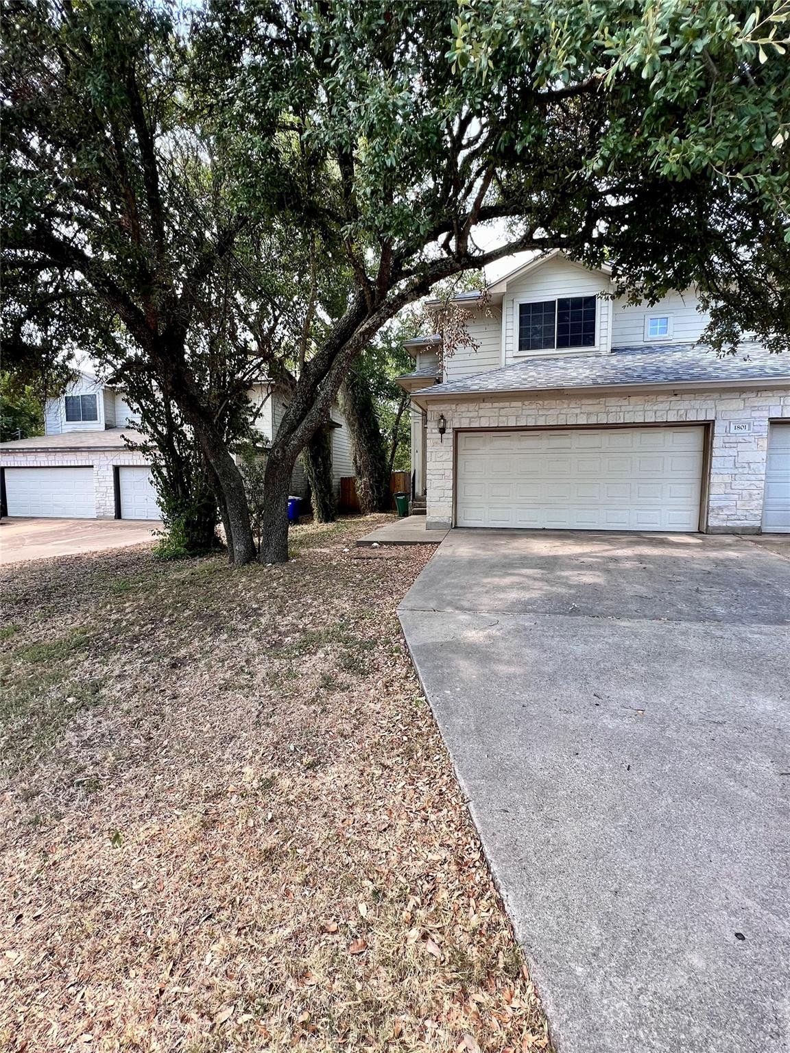Living area at 1801 Constantino Cir - Dan Jean Oaks, Austin, TX