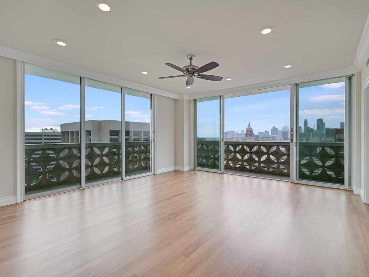 View 1801 Lavaca St Unit #11HJ in Cambridge Condo Amd 1801 Lavaca St Unit #11HJ - front exterior - Luxury home in Cambridge Condo Amd, Austin, TX