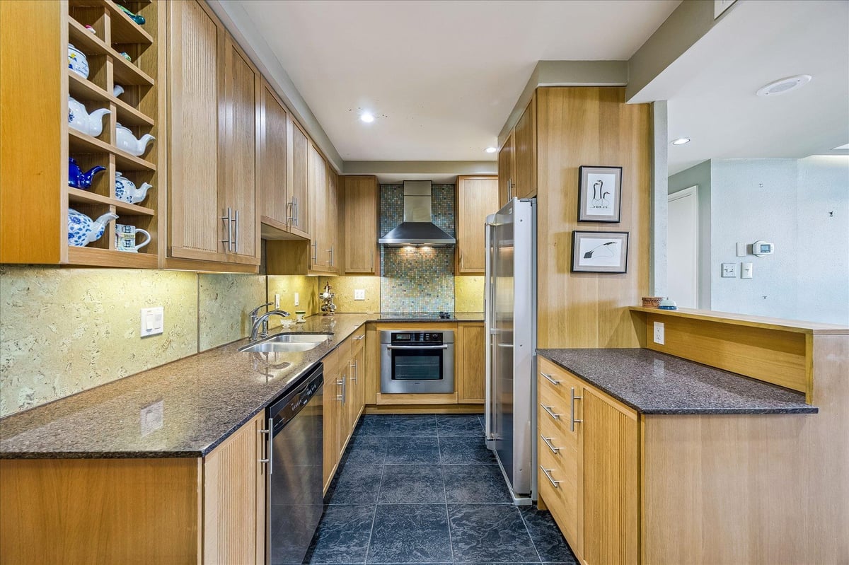 View 1801 Lavaca ST Unit #4K in Cambridge Condo Amd 1801 Lavaca ST Unit #4K - front exterior - Luxury home in Cambridge Condo Amd, Austin, TX