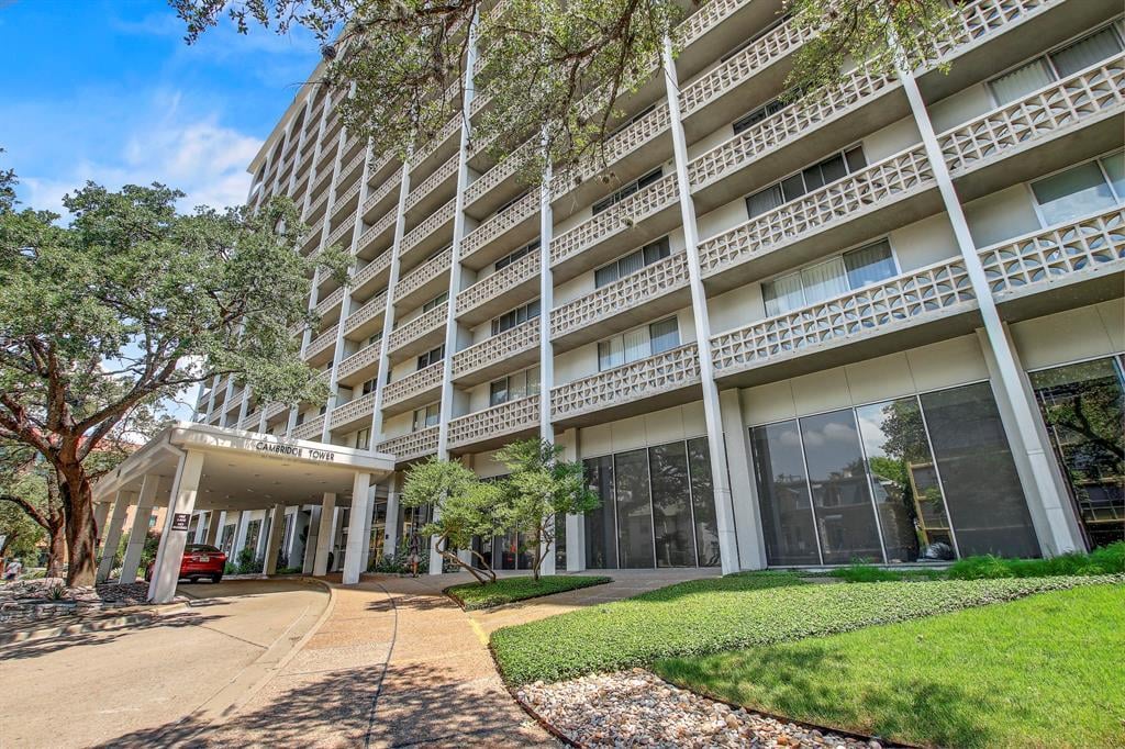 View 1801 Lavaca St Unit #5F in Cambridge Condo Amd 1801 Lavaca St Unit #5F - front exterior - Luxury home in Cambridge Condo Amd, Austin, TX