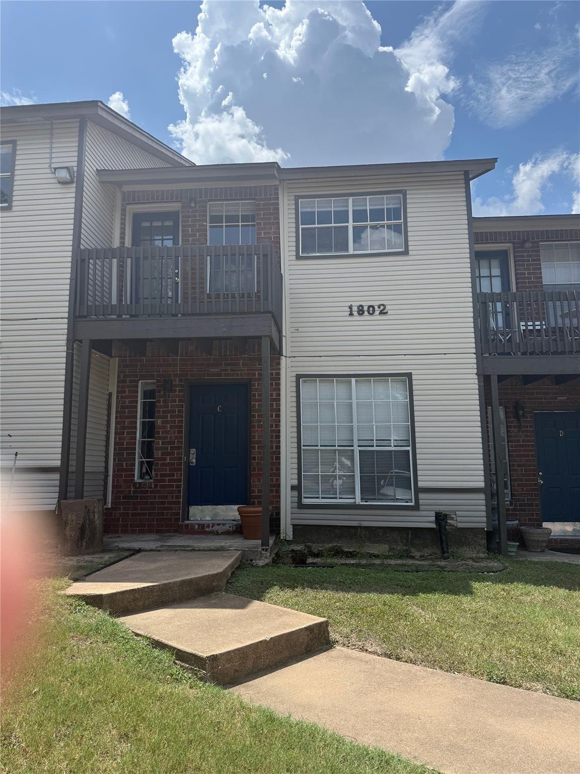 View 1802 River Crossing CIR Unit #C in River Crossing Condo 1802 River Crossing CIR Unit #C - property photo 1 - Luxury home in River Crossing Condo, Austin, TX