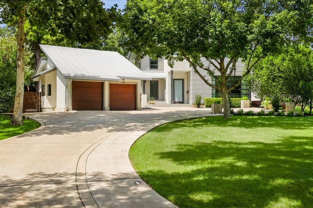 1802 Stamford LN - property photo 1 - Luxury home in Westfield A, Austin, TX