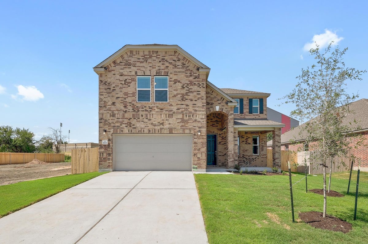 View 18021 Bridled Stallion Dr in Mustang Valley 18021 Bridled Stallion Dr - property photo 1 - Luxury home in Mustang Valley, Manor, TX