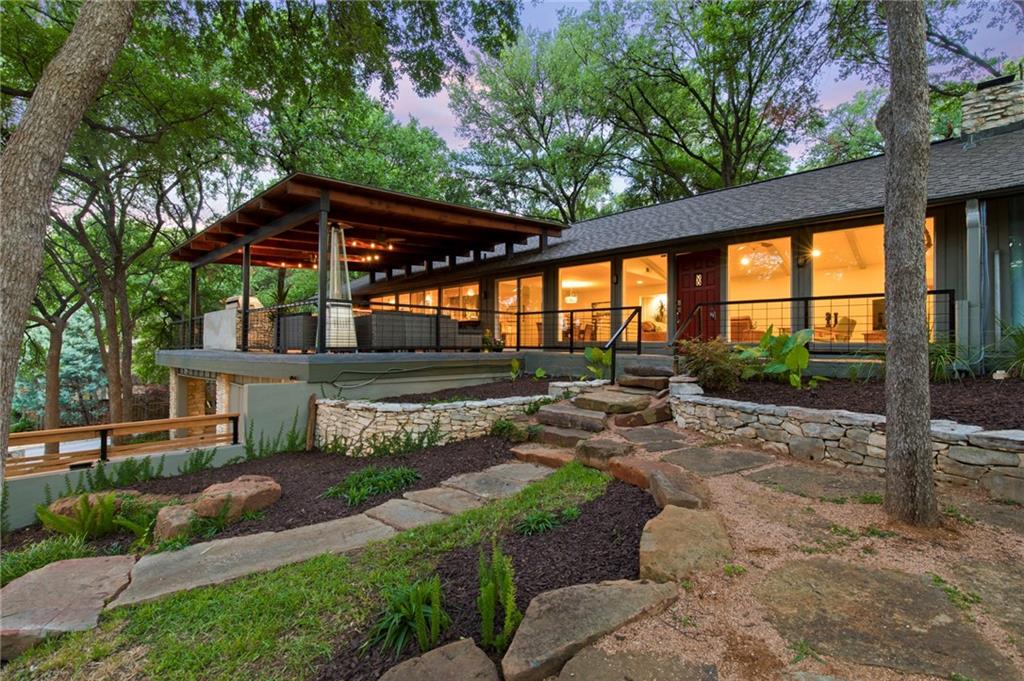 View 1804 Cedar Ridge Dr in Colorado Hills Estates Sec 02 1804 Cedar Ridge Dr - front exterior - Luxury home in Colorado Hills Estates Sec 02, Austin, TX