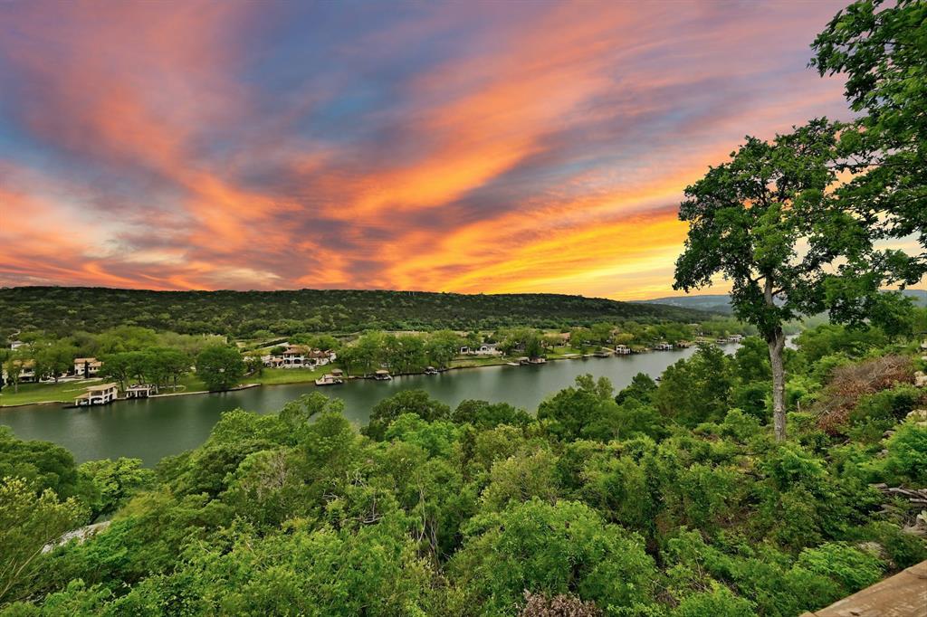 View 1804 Cliffwood DR in Aqua Monte 1804 Cliffwood DR - property photo 1 - Luxury home in Aqua Monte, Austin, TX