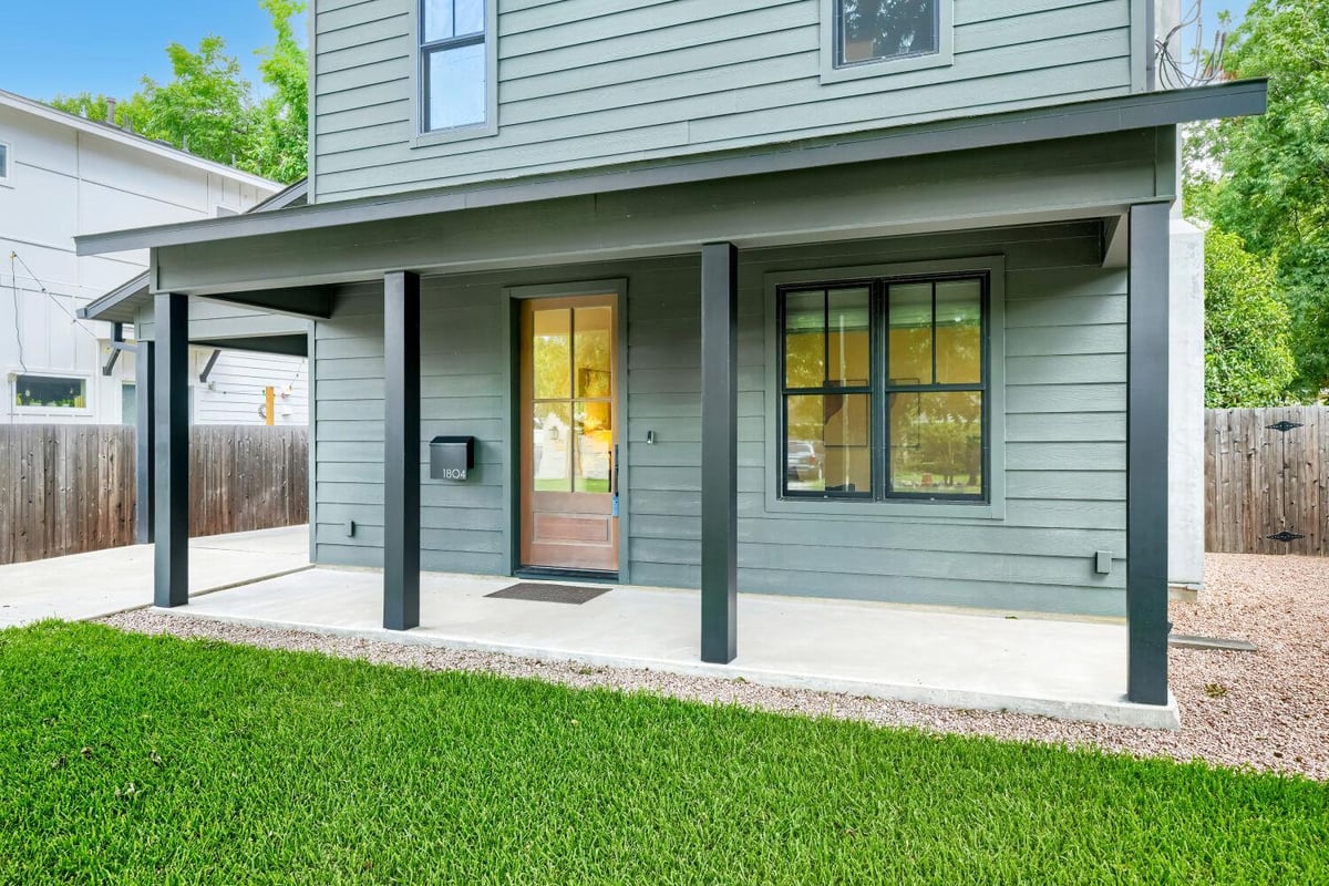 View 1804 Piedmont Ave in Crestview Add Sec 03 1804 Piedmont Ave - property photo 1 - Luxury home in Crestview Add Sec 03, Austin, TX