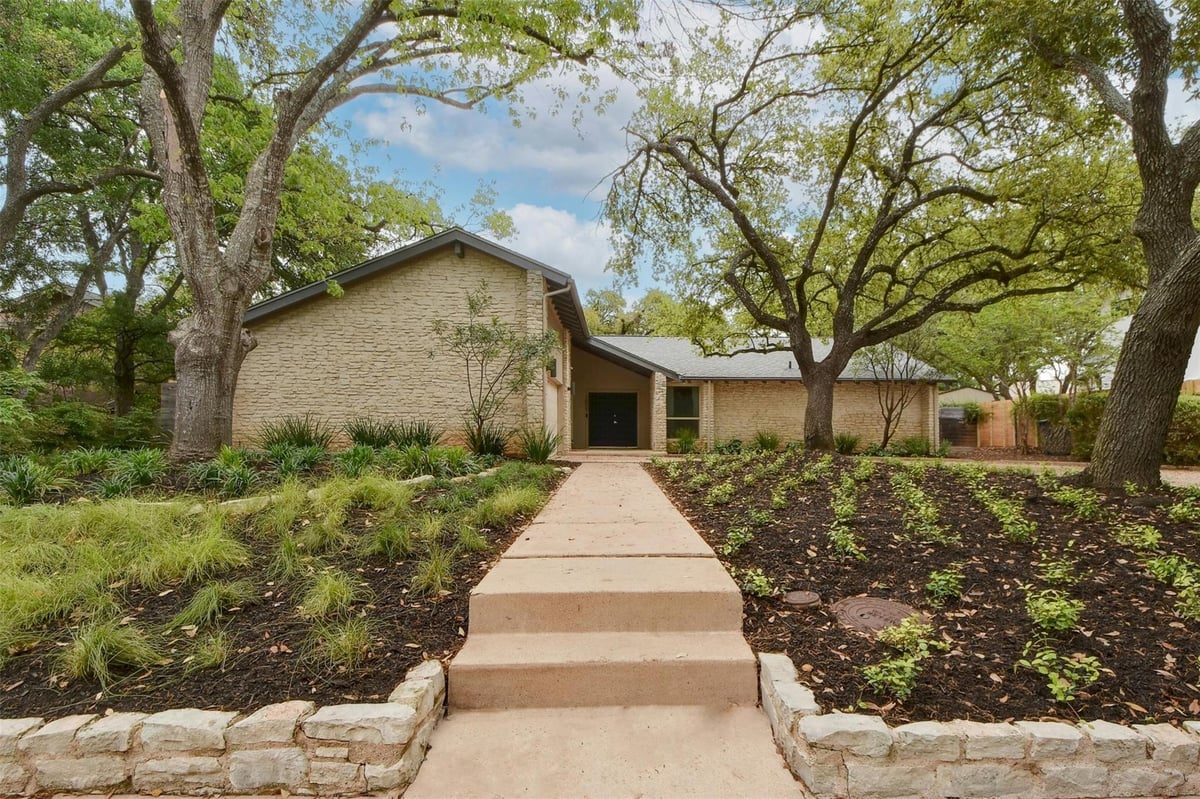 View 1805 Cresthaven DR in Barton Hills Sec 07 1805 Cresthaven DR - front exterior - Luxury home in Barton Hills Sec 07, Austin, TX