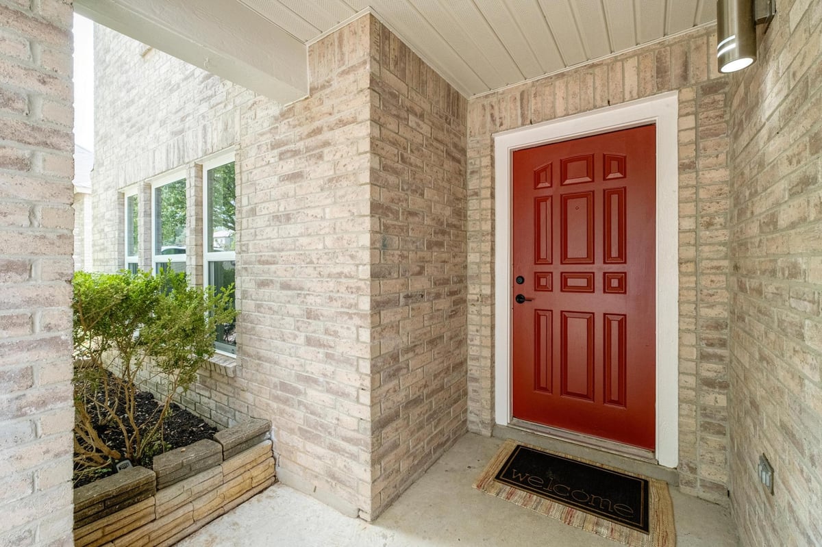 Bathroom at 1806 Carriage Club Dr - 4 bed 2 bath home