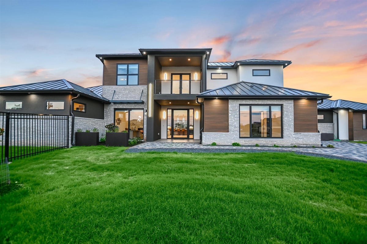 1806 Lauren Dr - front exterior - Luxury home in Barton Creek Lakeside, Spicewood, TX
