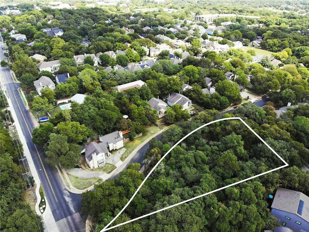 View 1809 Cinnamon Path in Cinnamon Ridge 1809 Cinnamon Path - front exterior - Luxury lot in Cinnamon Ridge, Austin, TX