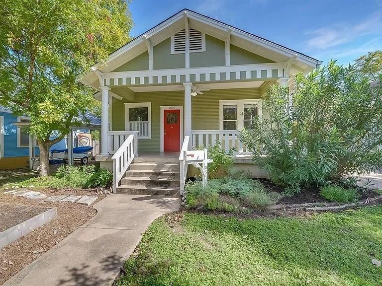View 1809 Nickerson St in Swisher Add 1809 Nickerson St - front exterior - Luxury home in Swisher Add, Austin, TX