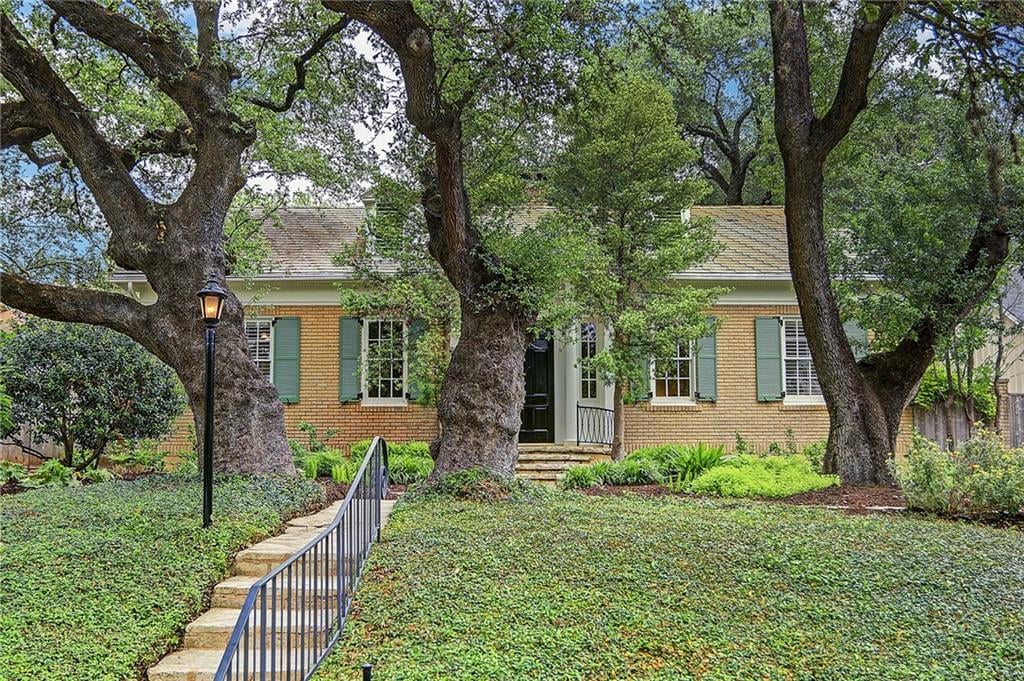 View 1811 Alta Vista Ave in Travis Heights 1811 Alta Vista Ave, photo 1, Travis Heights, Austin, TX