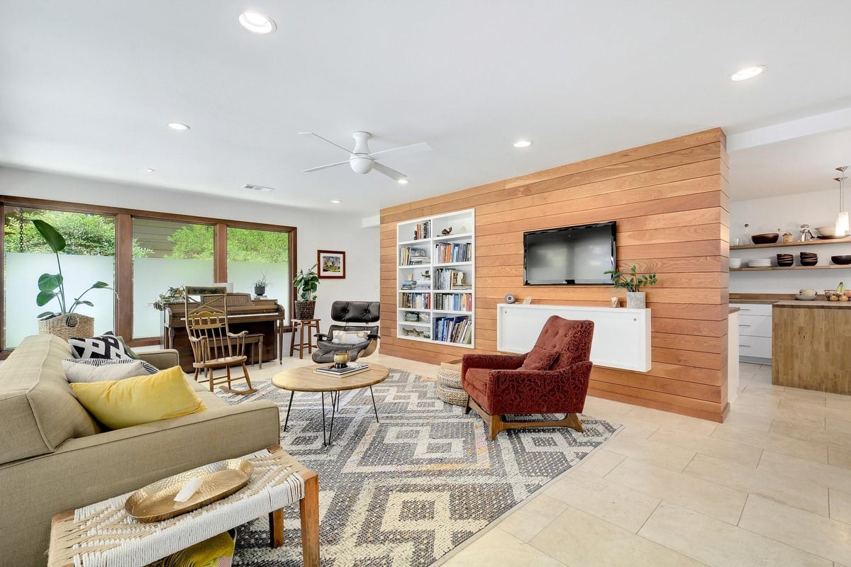 View 1812 Dywer Ave in South Lund South 1812 Dywer Ave - property photo 1 - Luxury home in South Lund South, Austin, TX