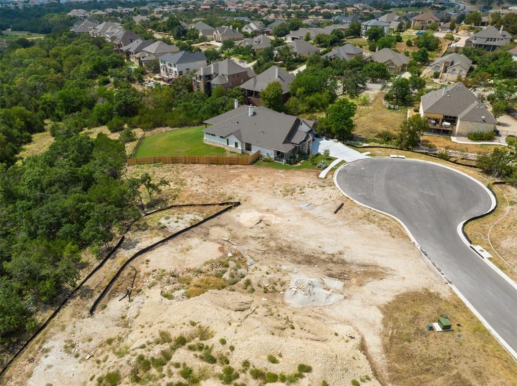 View 1816 Long Bow Cv in Fairways/Crystal Falls Ph 5 SE 1816 Long Bow Cv - front exterior - Luxury lot in Fairways/Crystal Falls Ph 5 SE, Leander, TX