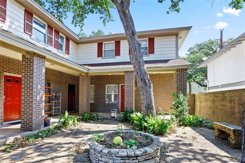 View 1816 S Waterston Ave Unit #4 in Cantera Condo 1816 S Waterston Ave Unit #4 - property photo 1 - Luxury home in Cantera Condo, Austin, TX