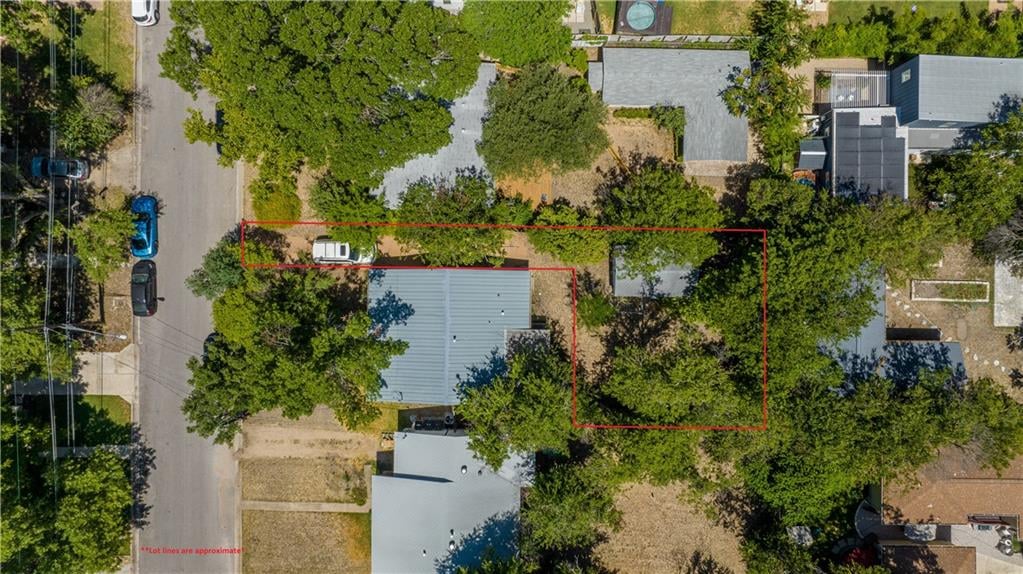 View 1818 W Saint Johns Ave Unit #2 in Crestview Add Sec 03 1818 W Saint Johns Ave Unit #2 - front exterior - Luxury lot in Crestview Add Sec 03, Austin, TX