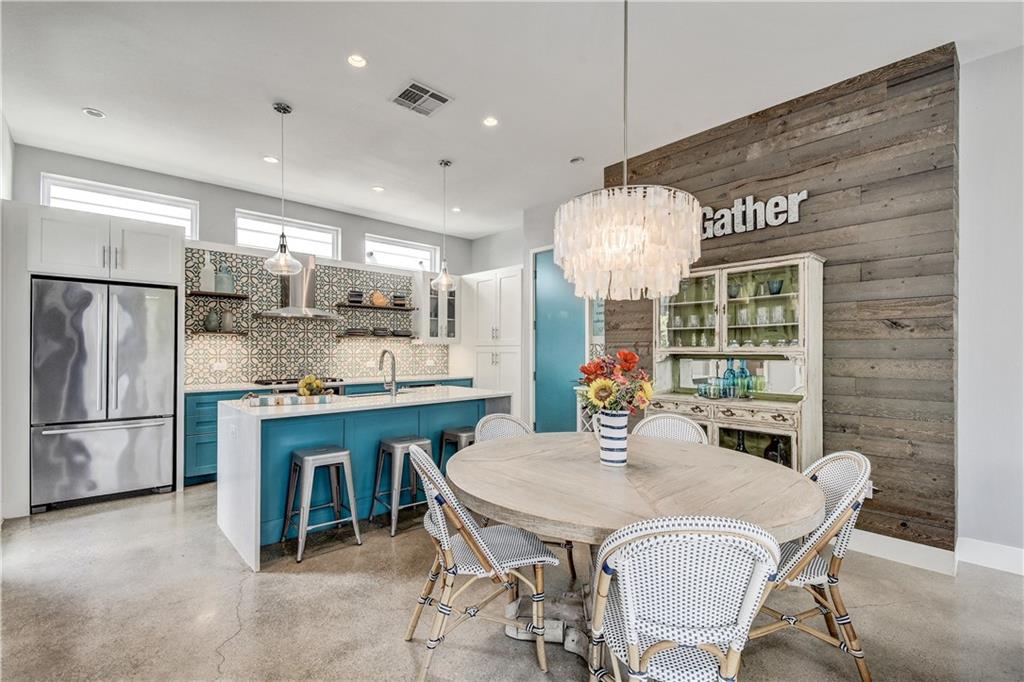 View 1819 W 39th St Unit #B in Oakmont Heights 1819 W 39th St Unit #B, photo 1, Oakmont Heights, Austin, TX