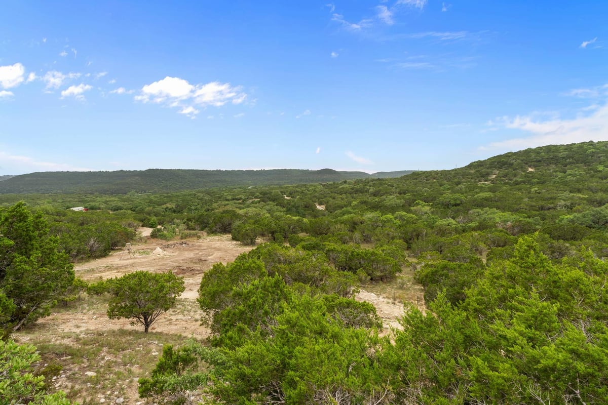 Bathroom at 182 Quail Creek Rd - Mountain Creek Ranch, Marble Falls, TX