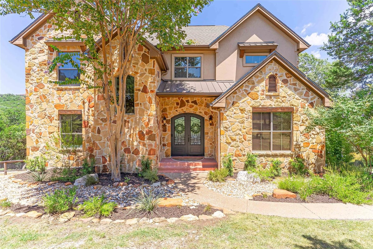 View 18202 W Reed Parks RD in Spanish Oak Spgs 18202 W Reed Parks RD - property photo 1 - Luxury home in Spanish Oak Spgs, Jonestown, TX