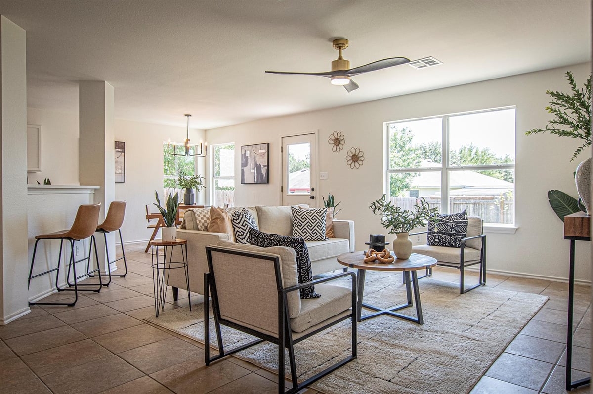 View 18205 Canopy Ln in Greenbury Ph 02-A 18205 Canopy Ln - property photo 1 - Luxury home in Greenbury Ph 02-A, Manor, TX