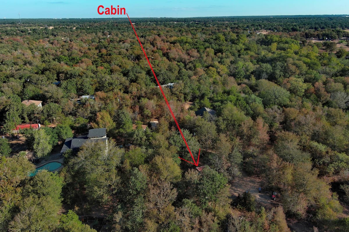 View 183 Clover Rd in Leverence, L 183 Clover Rd - front exterior - Luxury lot in Leverence, L, Cedar Creek, TX