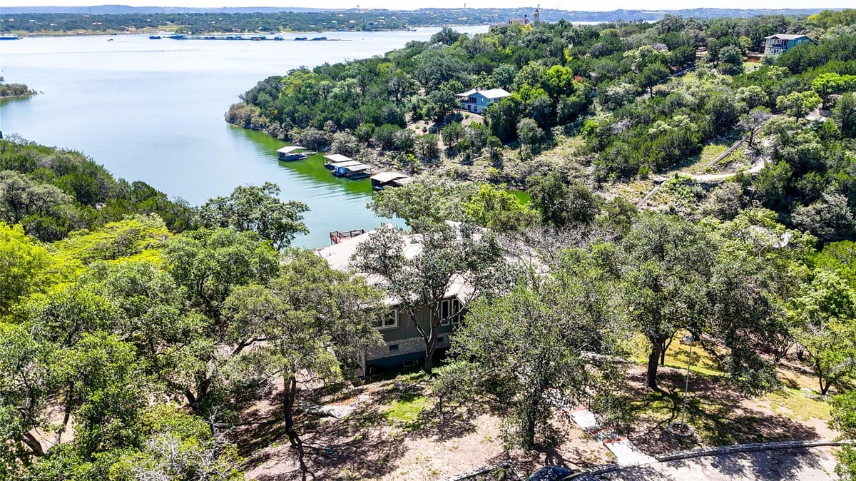 Living area at 18306 Austin Blvd Unit #2 - 4 bed 3 bath home