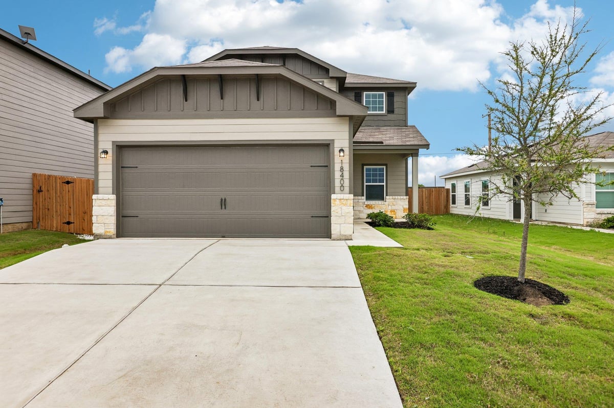 View 18400 Stellers Sea St in Eagles Landing 18400 Stellers Sea St - front exterior - Luxury home in Eagles Landing, Elgin, TX