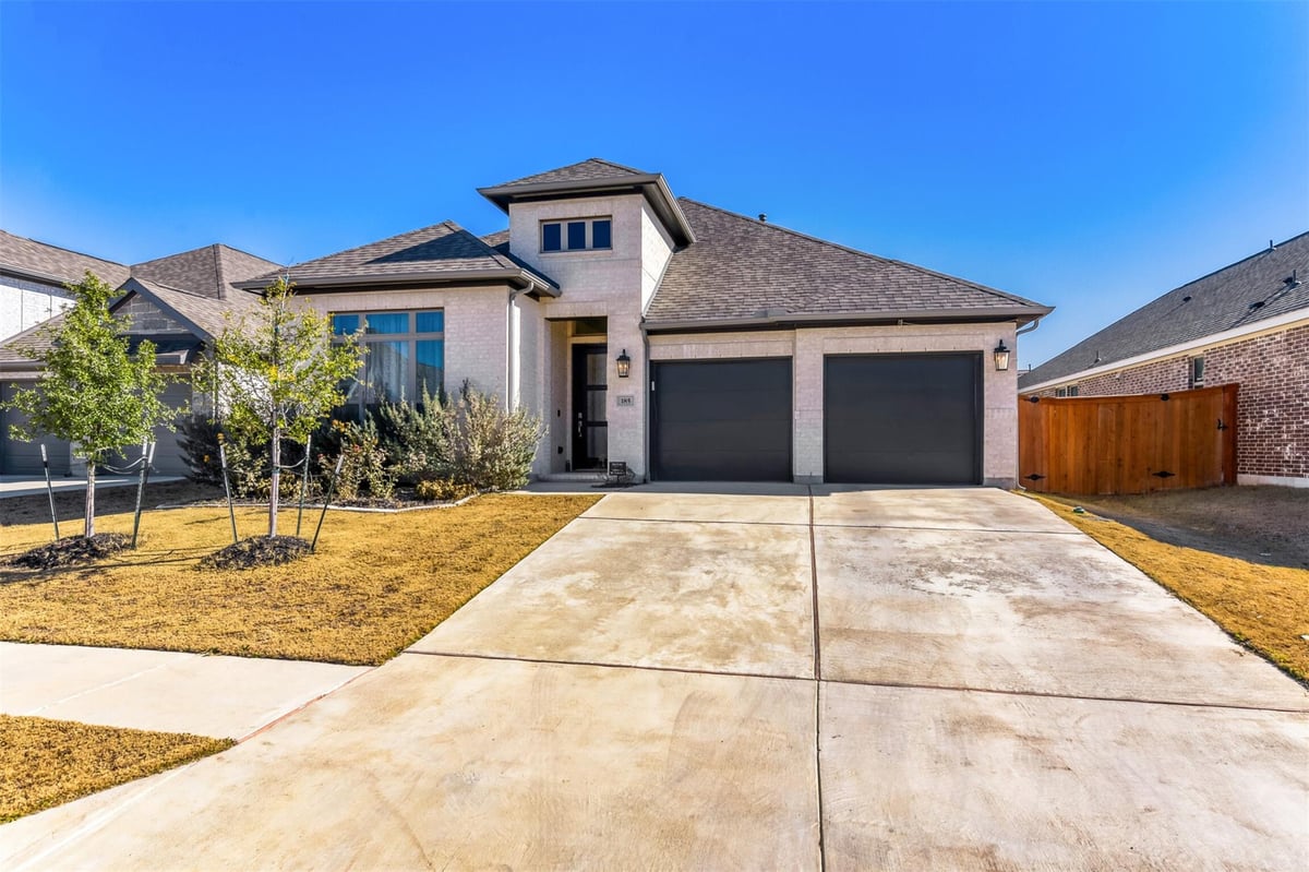 Kitchen at 185 King Haakon Bay Dr - 4 bed 3 bath home
