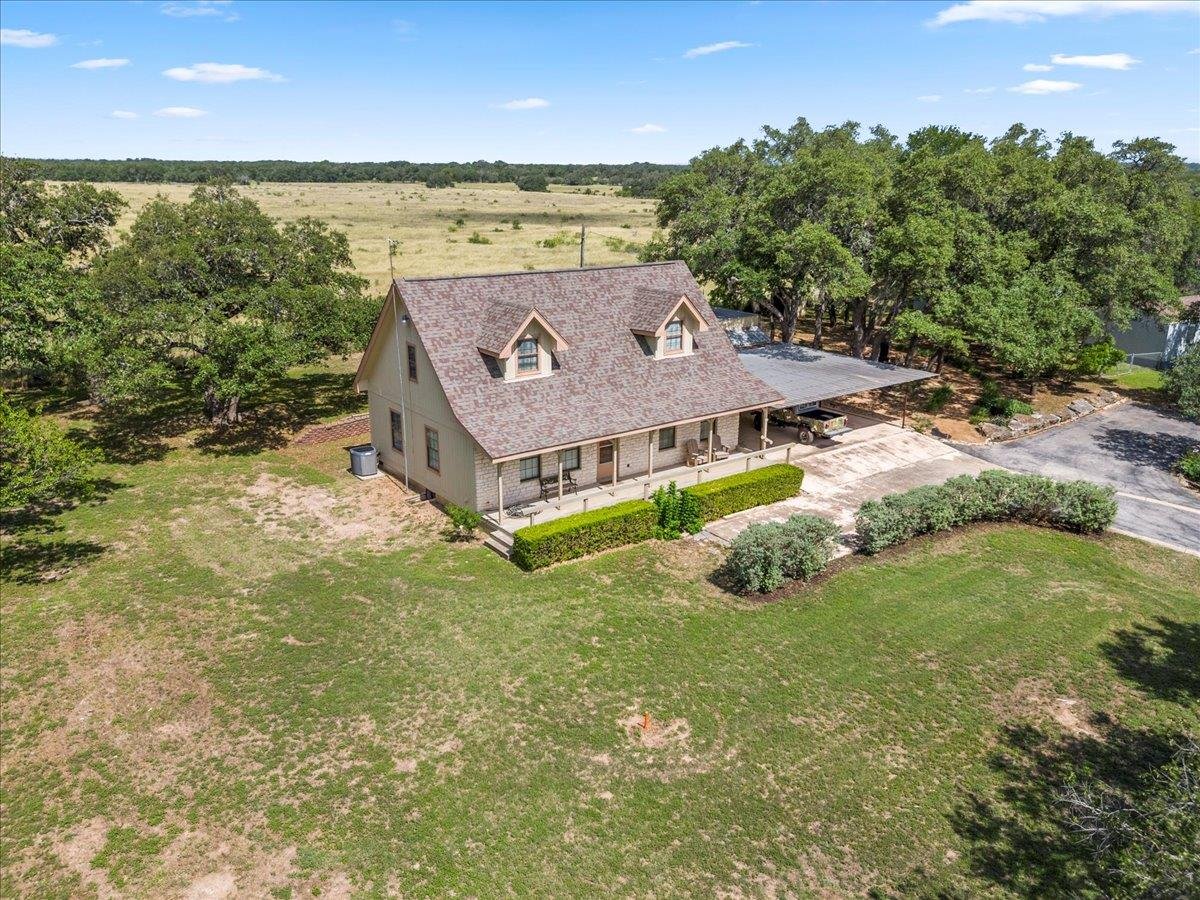 Living area at 1850 S Fm 1626 Hwy - Morton M McCarver Surv, Buda, TX